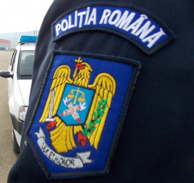 A fost oprit în trafic de un polițist din Brașov. Ce a vrut să facă acest șofer e năucitor
