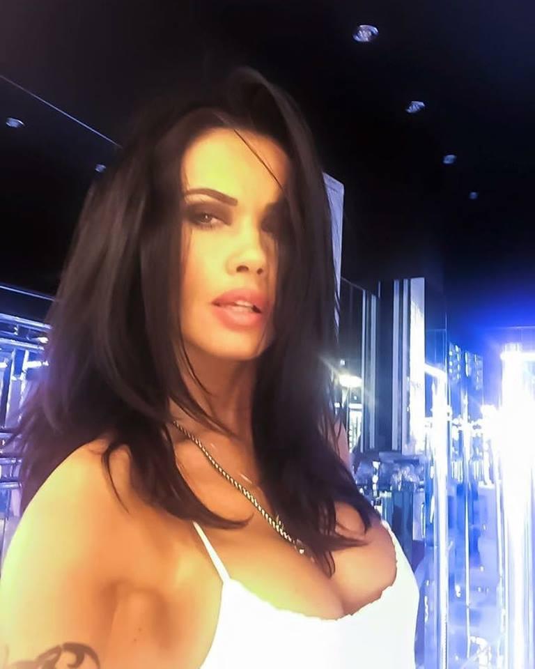 Oana Zăvoranu: Am făcut pactul cu Diavolul, mi-am scris numele cu sânge, am crezut că m-a abandonat Dumnezeu 542374