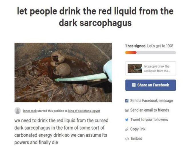 Zeci de mii de oameni cer să li se permită să bea o băutură dintr-un sarcofag descoperit în Egipt. Ce este, de fapt, lichidul 542378