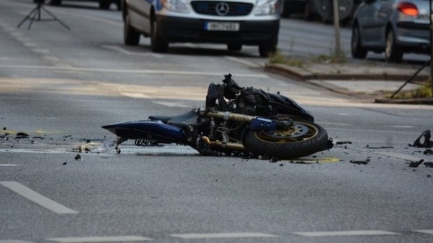 Accident grav în Constanţa! Un motociclist a murit, după ce a fost spulberat de o maşină condusă de un şofer beat