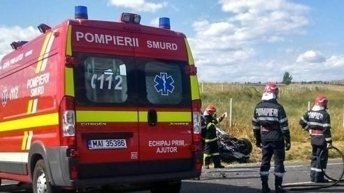Accident rutier în Dâmbovița! Impact violent între un microbuz şi o autoutilitară 