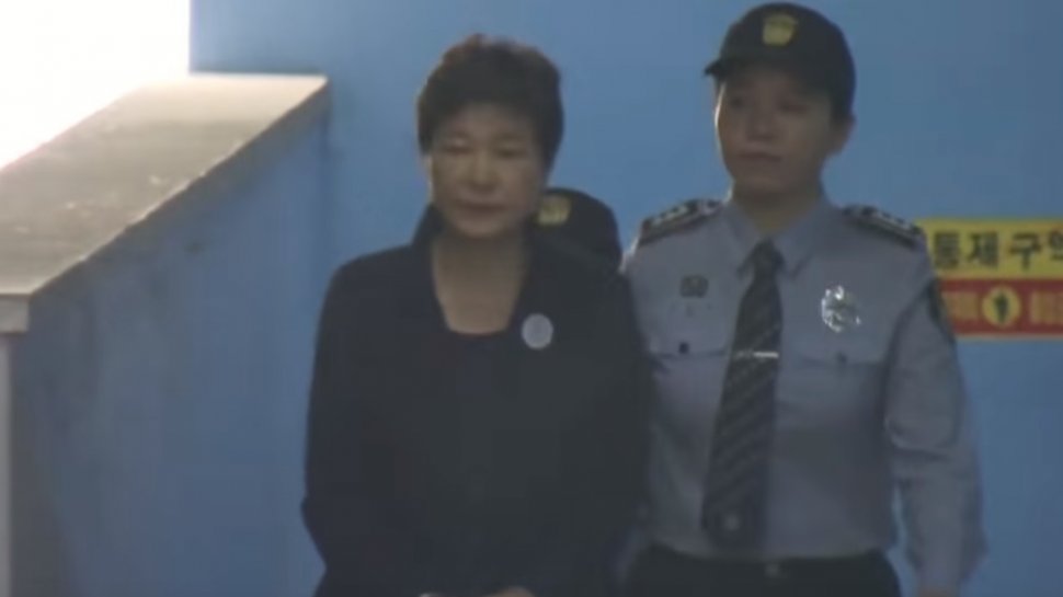 Fostă preşedintă a Coreei de Sud, condamnată la 25 de ani de închisoare