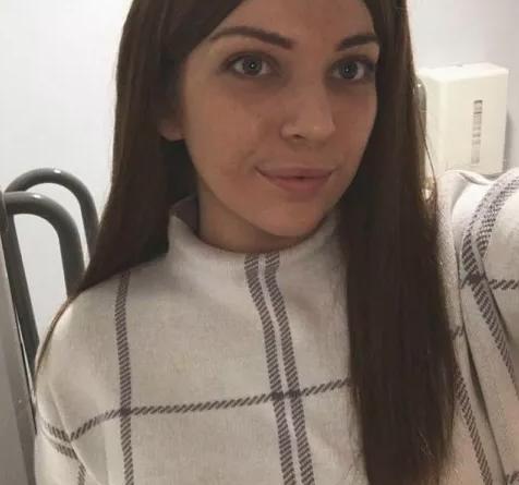 O tânără de 19 ani a murit de cancer, după ce a ignorat aceste simptome! Când a mers la medic era prea târziu   546933