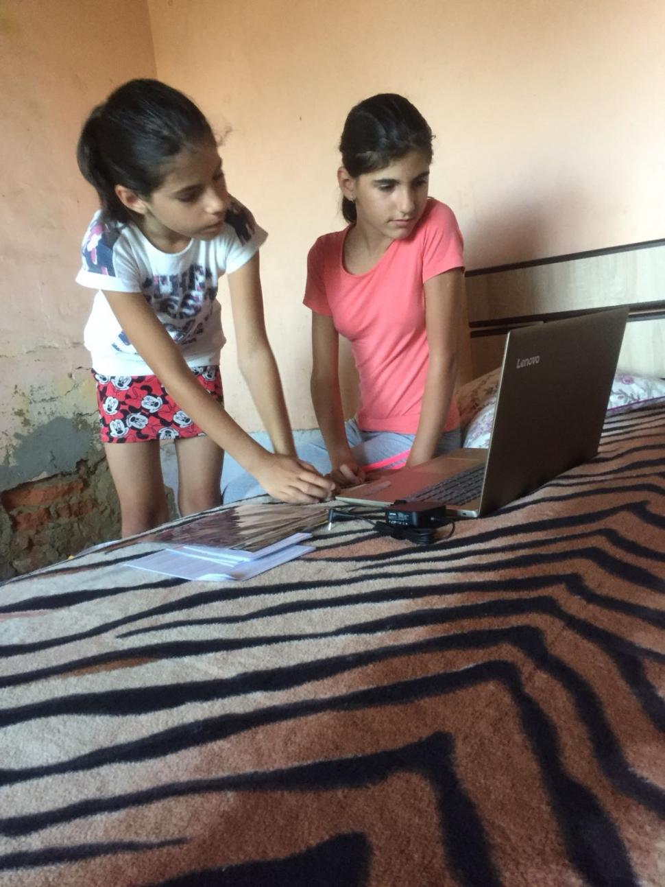 Prin proiectul “Adoptă un Premiant”, Fundația Mereu Aproape și RURIS susțin copiii performanți din România 547371