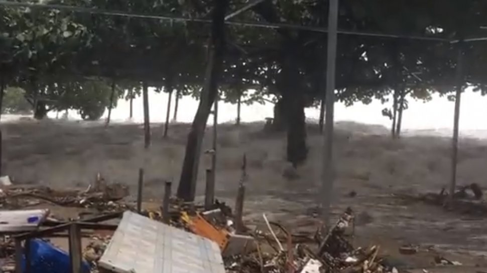 Imagini dramatice! Nordul Filipinelor, răvăşit de super-taifunul Mangkhut. Cel puţin 28 de oameni au murit - VIDEO