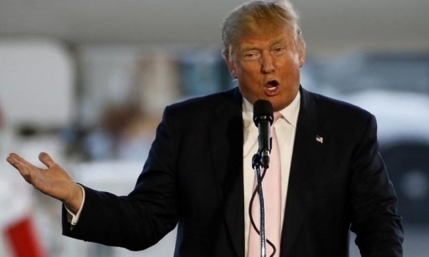 Donald Trump vrea „un zid de-a lungul Saharei” pentru a opri migrația