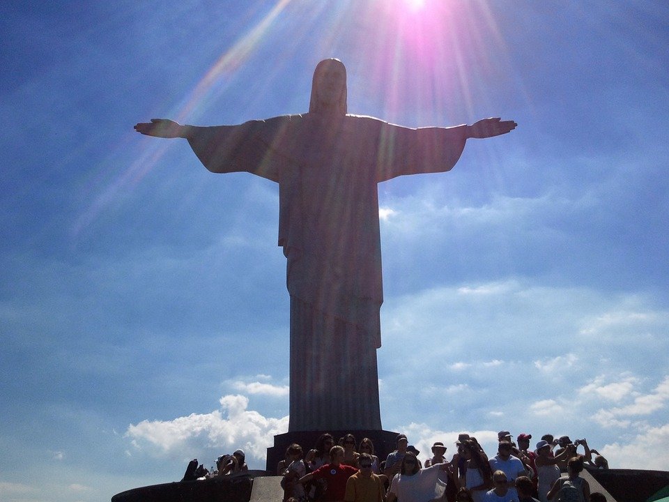 Incredibil. Care este legătura statuii lui Hristos din Rio de Janeiro cu România