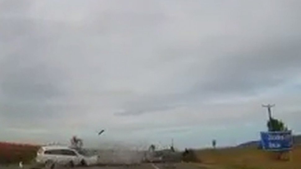 Imagini de la accidentul din Vrancea, soldat cu patru morți. Un șofer a surprins impactul cu o cameră de bord - VIDEO
