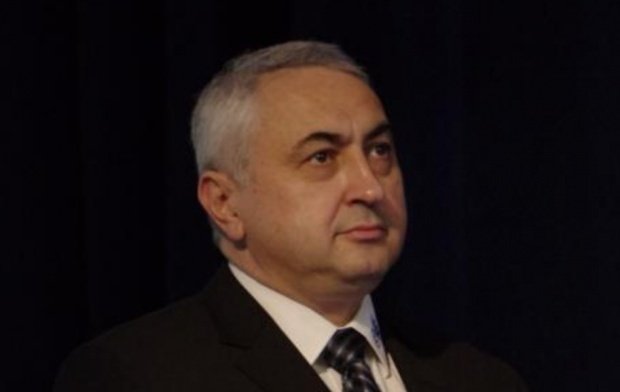 Ministrul Educației a demisionat. Scandalul care a dus la plecarea lui Valentin Popa