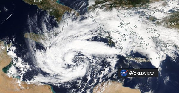 O puternică furtună mediteraneeană, Zorba, provoacă ploi puternice în Grecia. Protecţia Civilă în alertă în cea mai mare parte a ţării