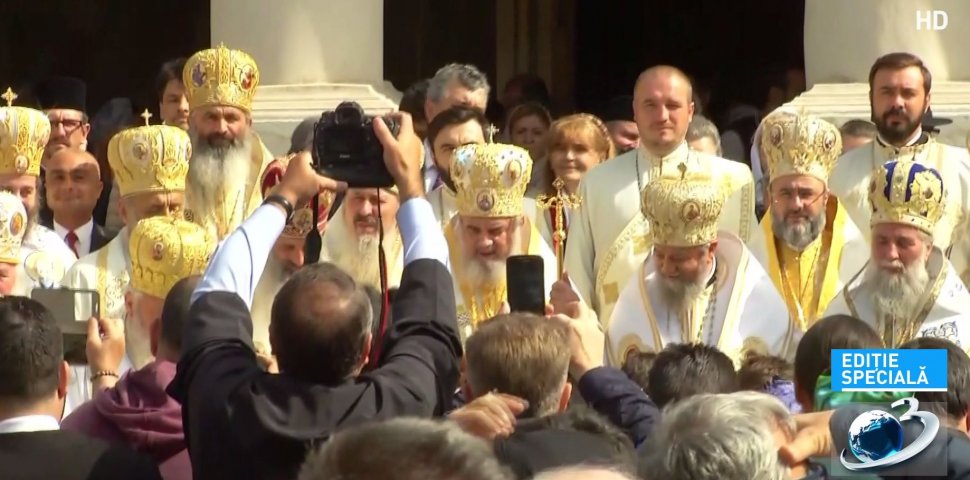Mare sărbătoare în Biserica Ortodoxă. Slujba de la Patriarhie s-a încheiat