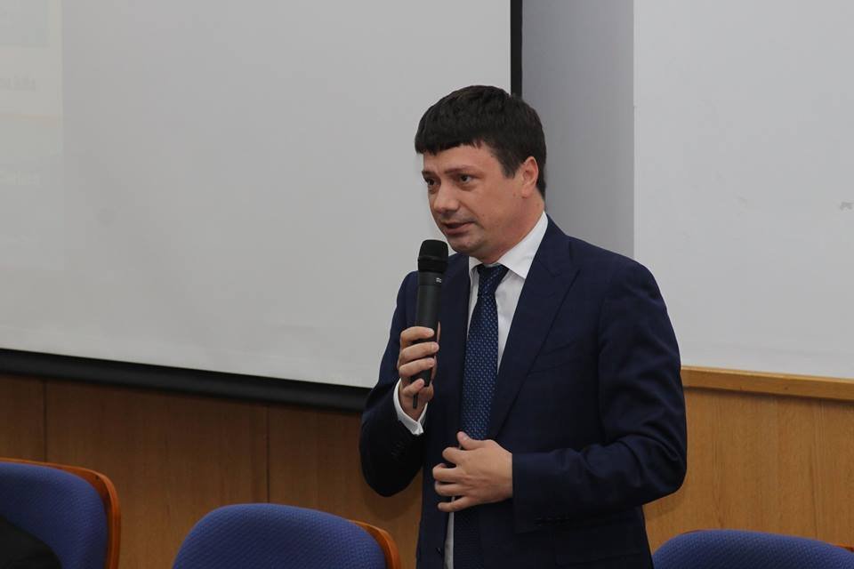Apropiat al lui Ion Iliescu: PSD nu mai produce idei ci doar motive de breaking news