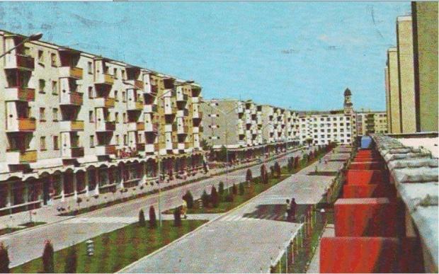 Ce oraş din România credeţi că apare în aceste imagini? Cum s-a schimbat în 40 de ani viaţa acestor oameni - FOTO 554964