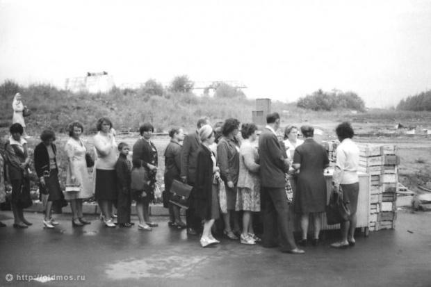 Imaginile care stârnesc amintiri oricărui român care a trăit în comunism - GALERIE FOTO 554991