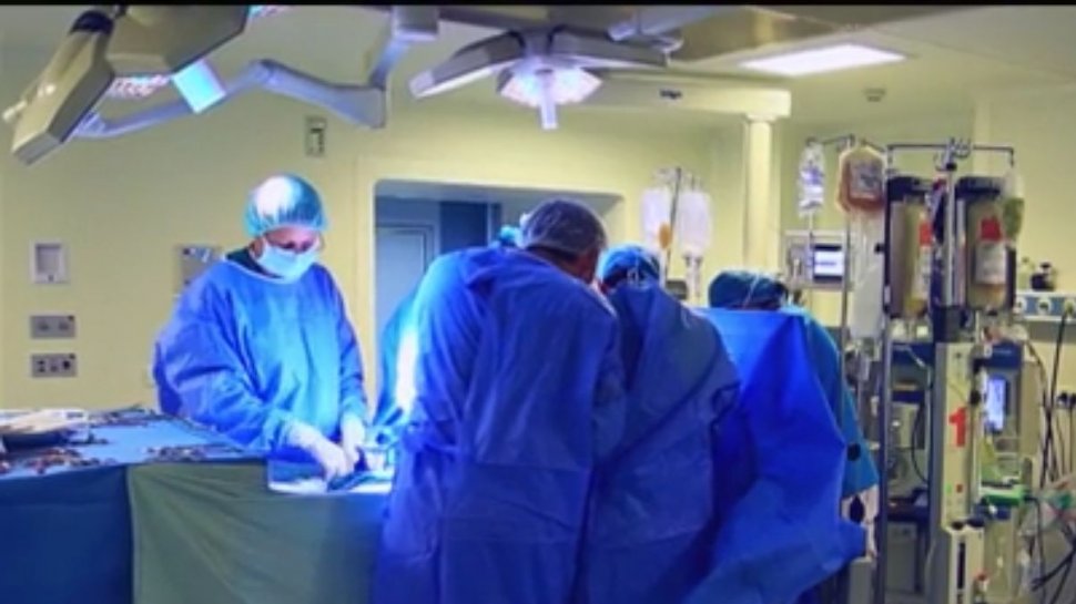 Reuşită medicală de excepţie la Târgu Mureş. Un bărbat de 38 de ani a primit o inimă nouă