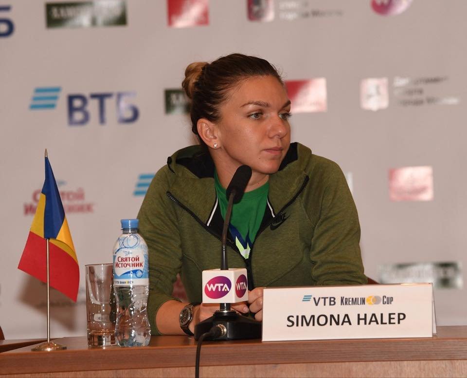 Simona Halep se retrage din turneul de la Moscova din cauza durerilor de spate