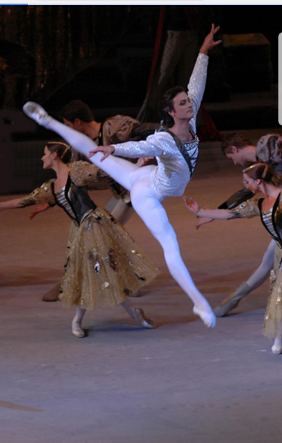 Stelele baletului rusesc de la Teatrul de Balet Bolshoi dansează pe 31 octombrie la București într-o reprezentație de gală 556398
