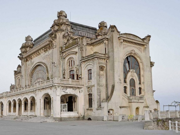 The famous Casino from Constanta will be renovated. It is a Romanian landmark
