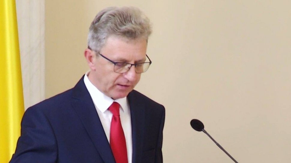 Ministrul Cercetării, Nicolae Hurduc, a depus jurământul de învestitură în funcție