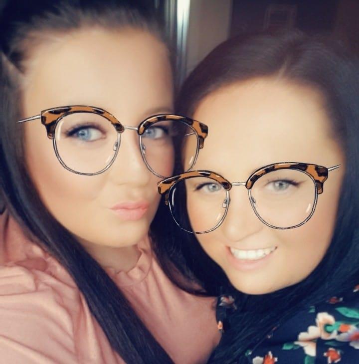 Au rezervat o cameră la un hotel dar au avut parte de o experiență îngrozitoare. Ce au pățit două tinere e ireal 550967