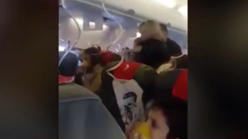 Momente de coşmar într-un avion care zbura pe ruta Cluj-Dublin. Ce s-a întâmplat după decolare - VIDEO