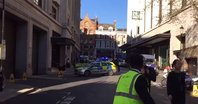 Un atac armat a avut loc în urmă cu scurt timp în centrul Londrei