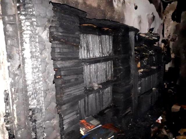 Detaliul șocant găsit în apartamentul mistuit de foc în Piatra-Neamț. Ce ironie!