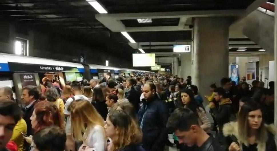 Another incident at the subway in Bucharest. Underground traffic is delayed