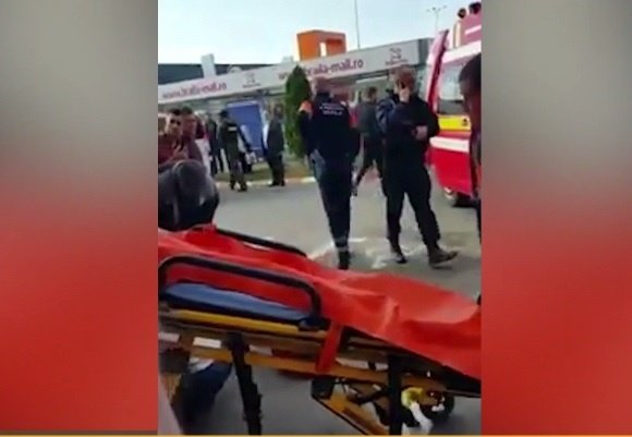 Tânărul din Brăila, care a intrat cu mașina în mulțime, a fost reținut