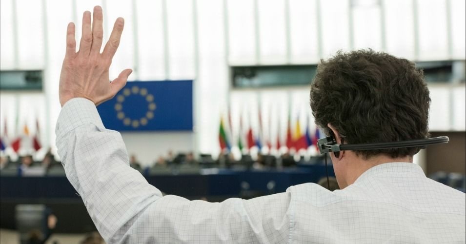 Cum au votat europarlamentarii români rezoluția din Parlamentul European privind România 