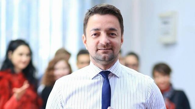 Deputat PSD, despre gesturile obscene ale lui Iordache: Gesturile grotești nu își găsesc locul
