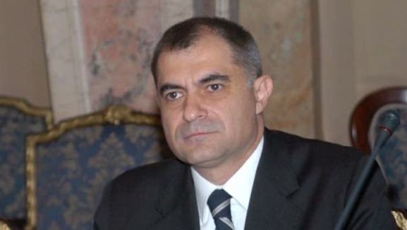 Ambasadorul Mihnea Constantinescu a murit la 57 de ani