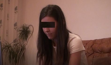 Tânăra atacată în scara unui bloc din Alba Iulia, mesaj pentru cel care a agresat-o: Un om normal nu ar putea să facă așa ceva. „Sper să primească pedeapsa pe care o merită”