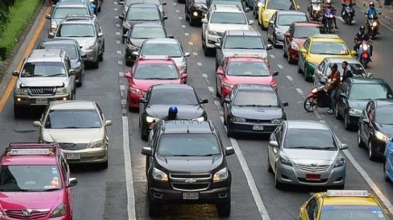 Primăria Capitalei a publicat lista celor 5.000 de persoane care vor primi eco-vouchere auto