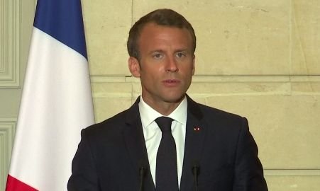 Prima reacție a lui Emmanuel Macron după protestele violente din Paris