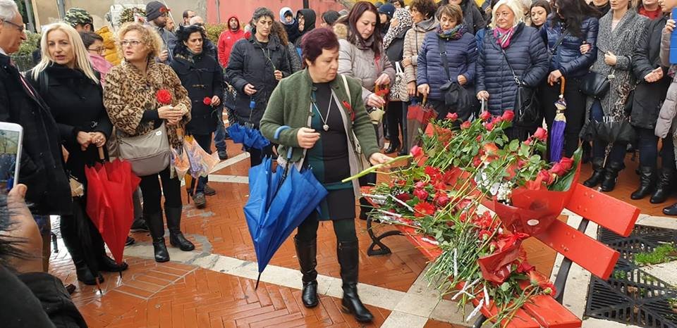 O femeie româncă din Italia devenită simbol în lupta împotriva violenței asupra femeilor
