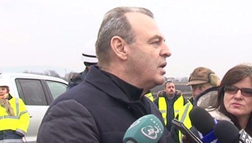 Ministrul demisionar Lucian Șova, din nou în inspecție pe șantier