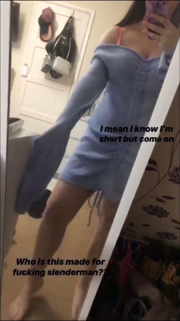 Și-a comandat o rochie online. Când a probat-o, a încremenit (FOTO) 563604