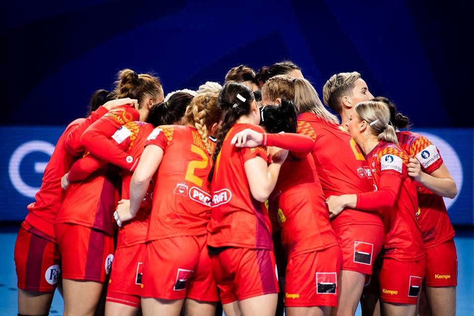 Naționala de handbal feminin a României învinge Germania la Campionatul European din Franța