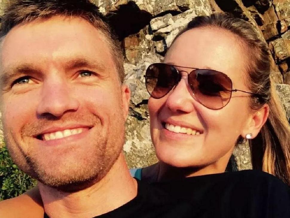 A murit chiar de ziua ei în timp ce soţul îi făcea o poză. Tragedia s-a petrecut lângă locul în care s-au căsătorit 565800