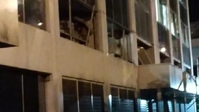 Explozie puternică la sediul unui cunoscut post de televiziune din Grecia - FOTO 567253