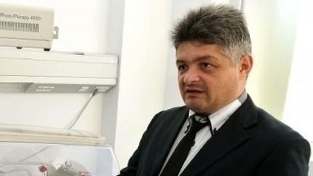 Judecătorii i-au permis lui Secureanu să părăsească țara. Prima ieșire din țară, după ce a fost acuzat că a delapidat Spitalul Malaxa cu două milioane de lei  
