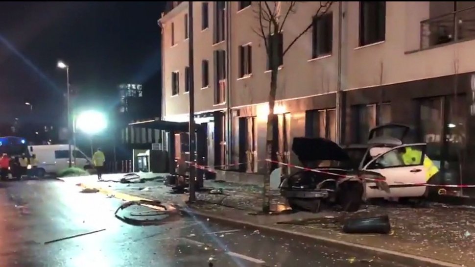Tragedie în Germania. O maşină care a intrat în mulţime a ucis o femeie şi a rănit 14 persoane