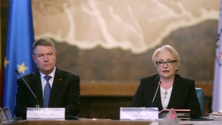 Klaus Iohannis și Viorica Dăncilă vor sta din nou faţă în faţă la şedinţa CSAT, ultima din acest an