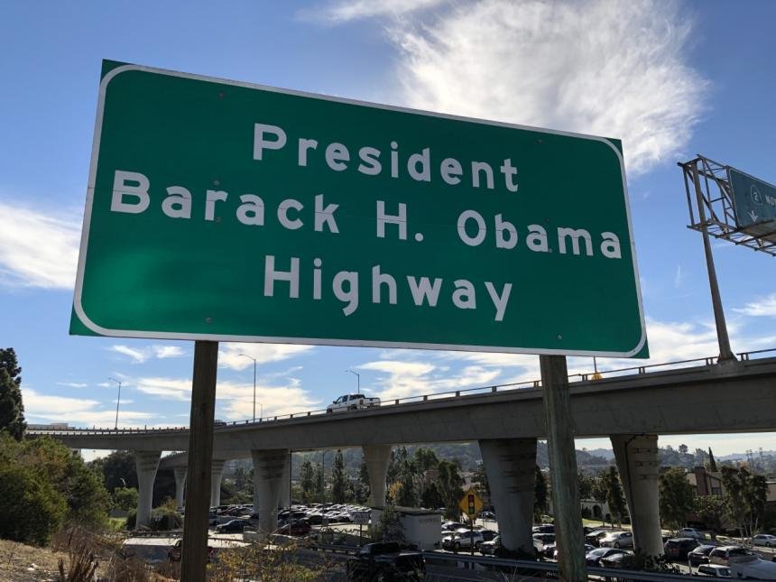 O autostradă din Los Angeles a fost numită Barack Obama