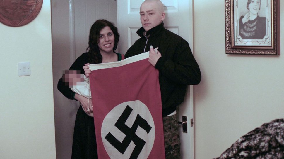 Un cuplu nazist care și-a numit copilul Hitler a fost arestat pentru apartența la un grup terorist 