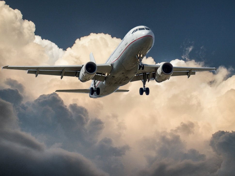Avioanele de pasageri ar putea fi doborâte dacă încalcă spațiul aerian al Rusiei 