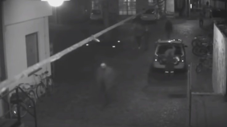 Imagini șocante! Un politician german a fost bătut pe stradă - VIDEO
