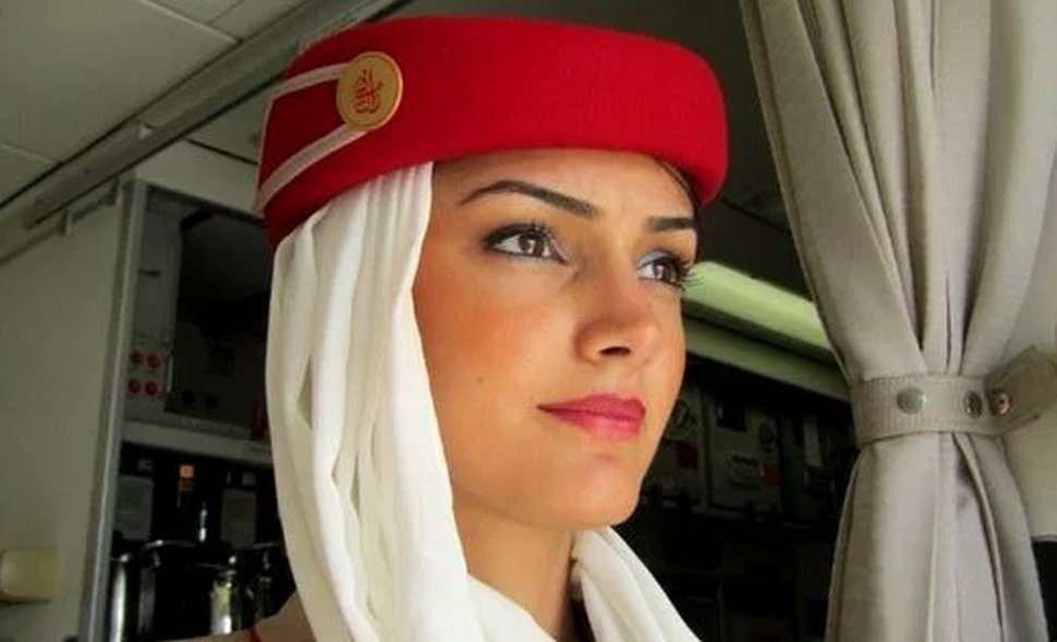Andreea era stewardesă în Orient când a fost remarcată de familia regală din Emiratele Arabe. Ce i-au propus imediat când au zărit-o!  