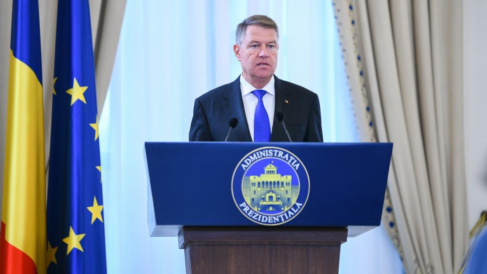 FOTO. Cum a apărut, sâmbătă, președintele Iohannis 